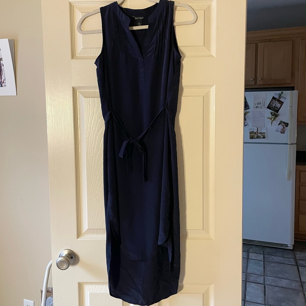 WHBM Navy Blue Sleevless High Low Midi Shirt Dress V Neck Tie Front Belt